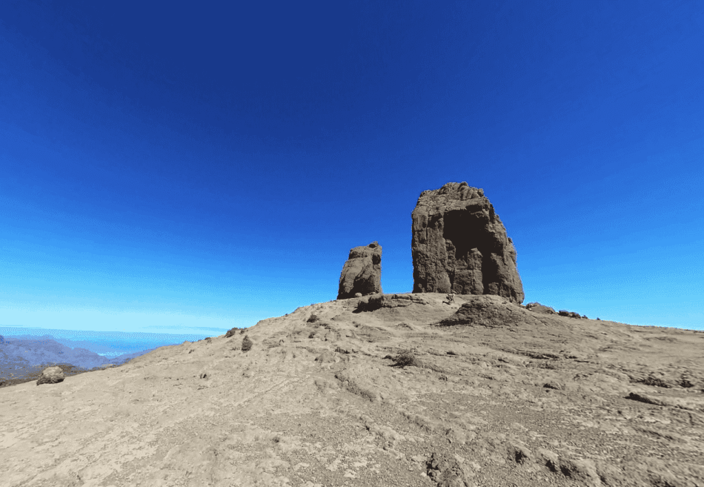 On the road a Gran Canaria: Roque Nublo