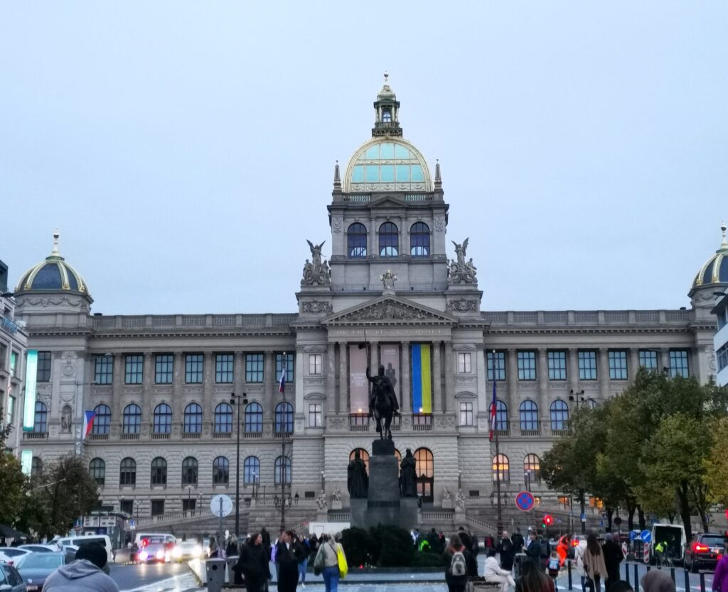 Cosa vedere a Praga: Piazza San Venceslao